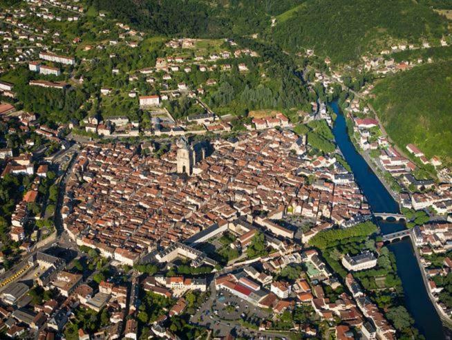 La Perle Du Rouergue Leilighet Villefranche-de-Rouergue Eksteriør bilde